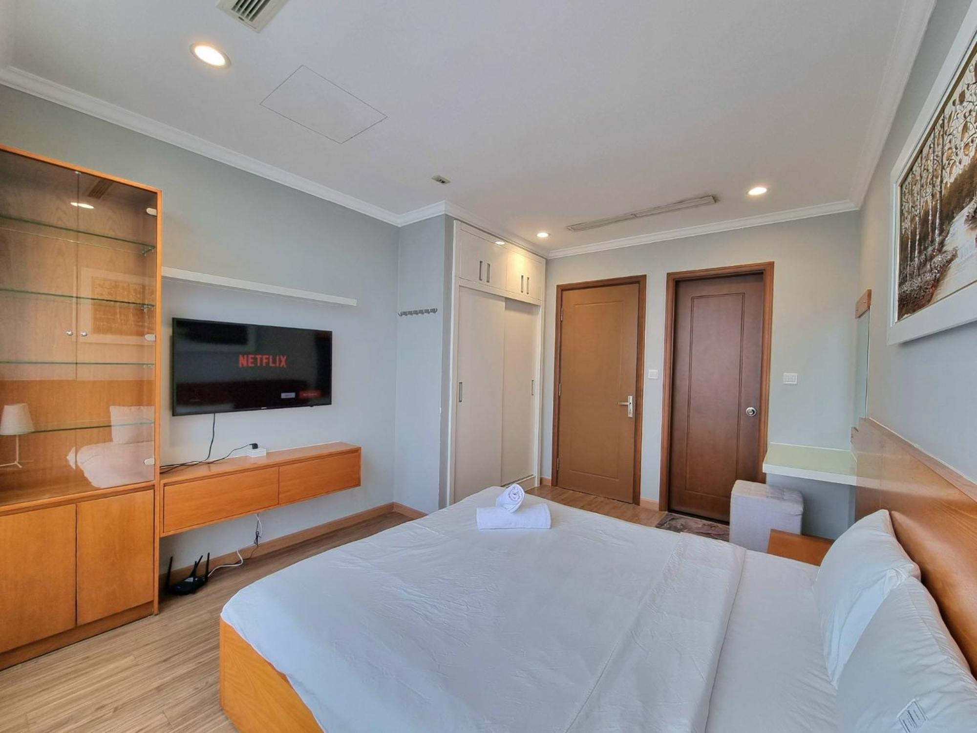Vinhomes Landmark Luxury Apartment By Navie Ho Chi Minh City Exterior photo