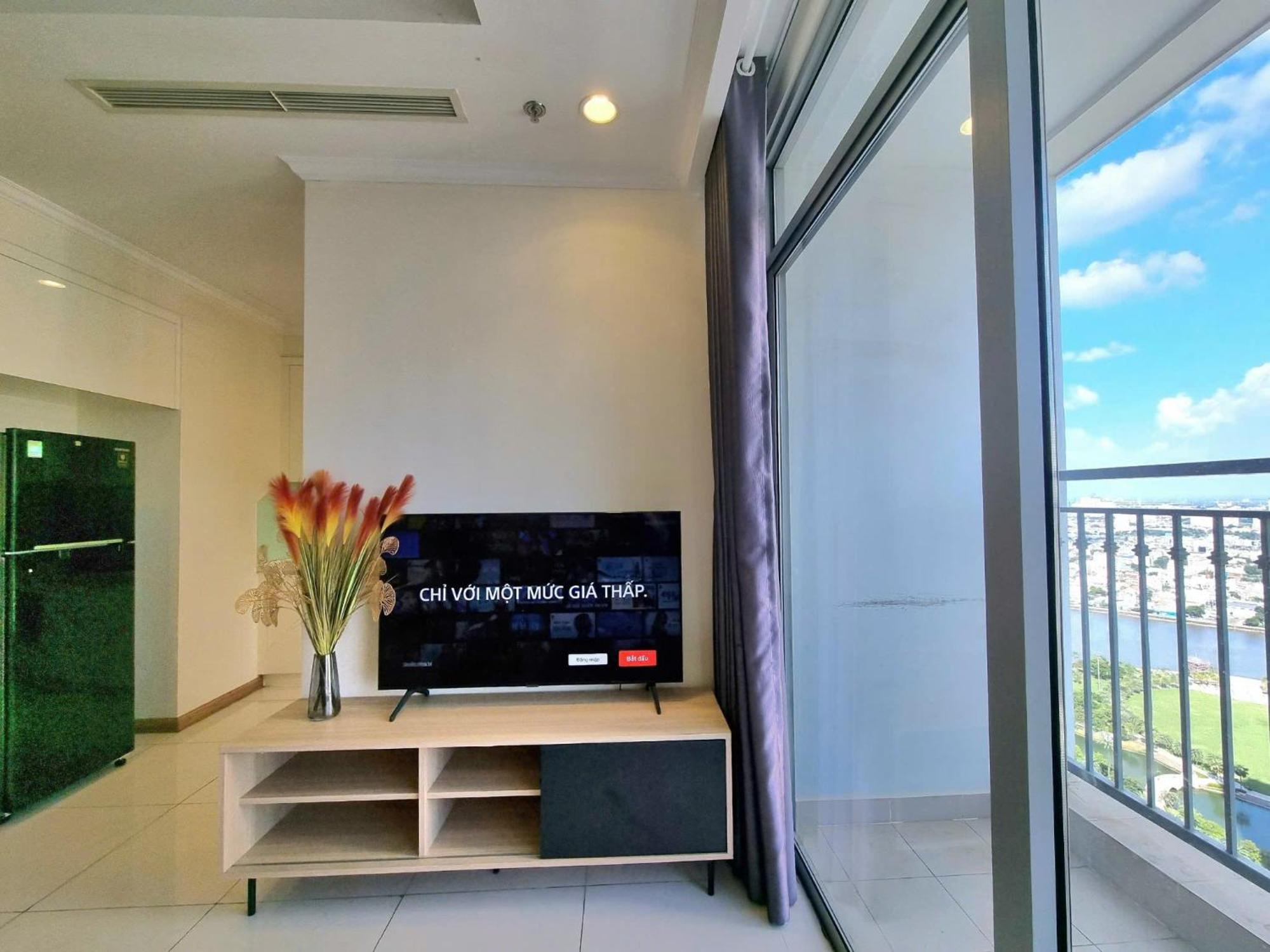 Vinhomes Landmark Luxury Apartment By Navie Ho Chi Minh City Exterior photo