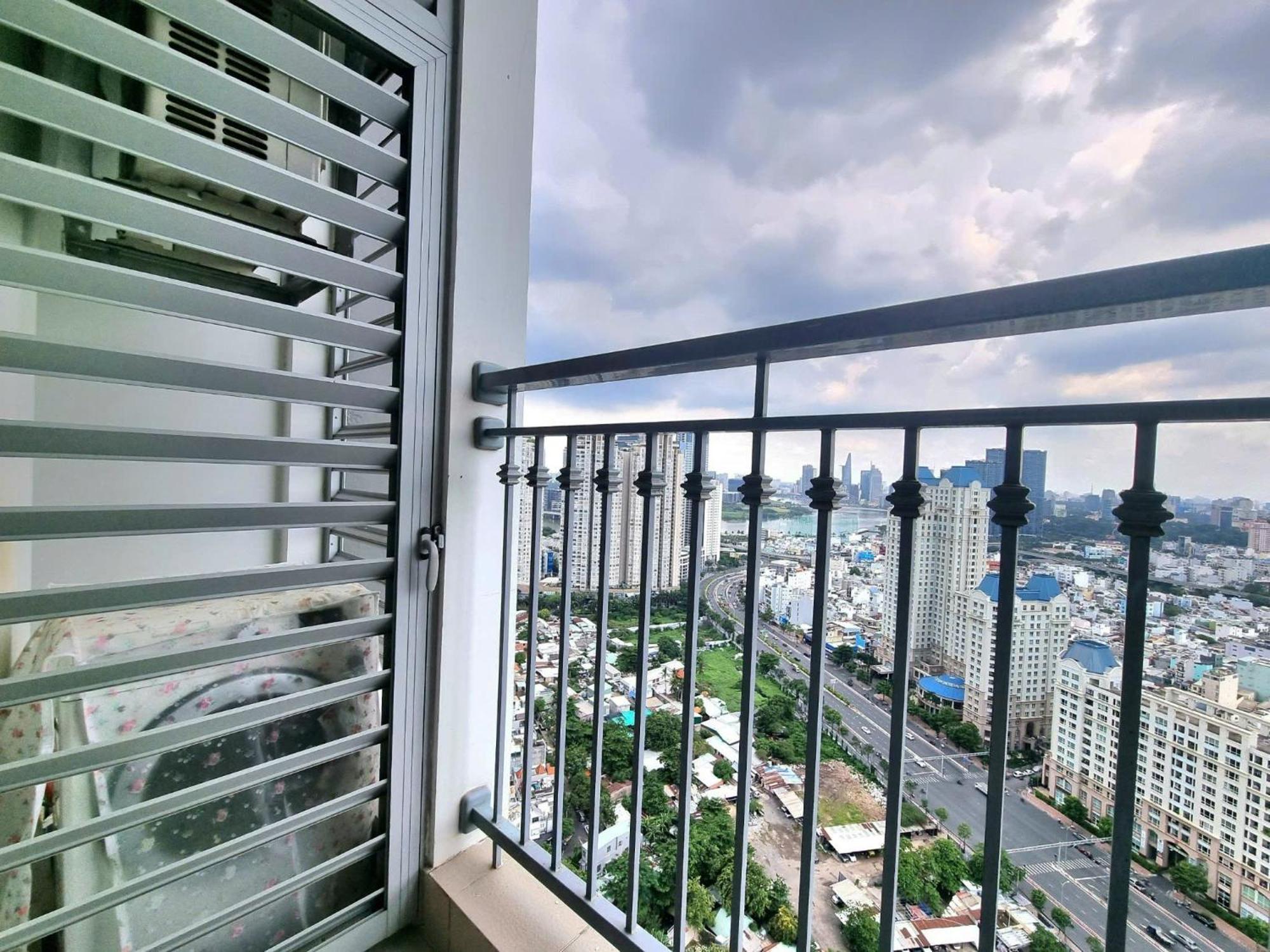 Vinhomes Landmark Luxury Apartment By Navie Ho Chi Minh City Exterior photo