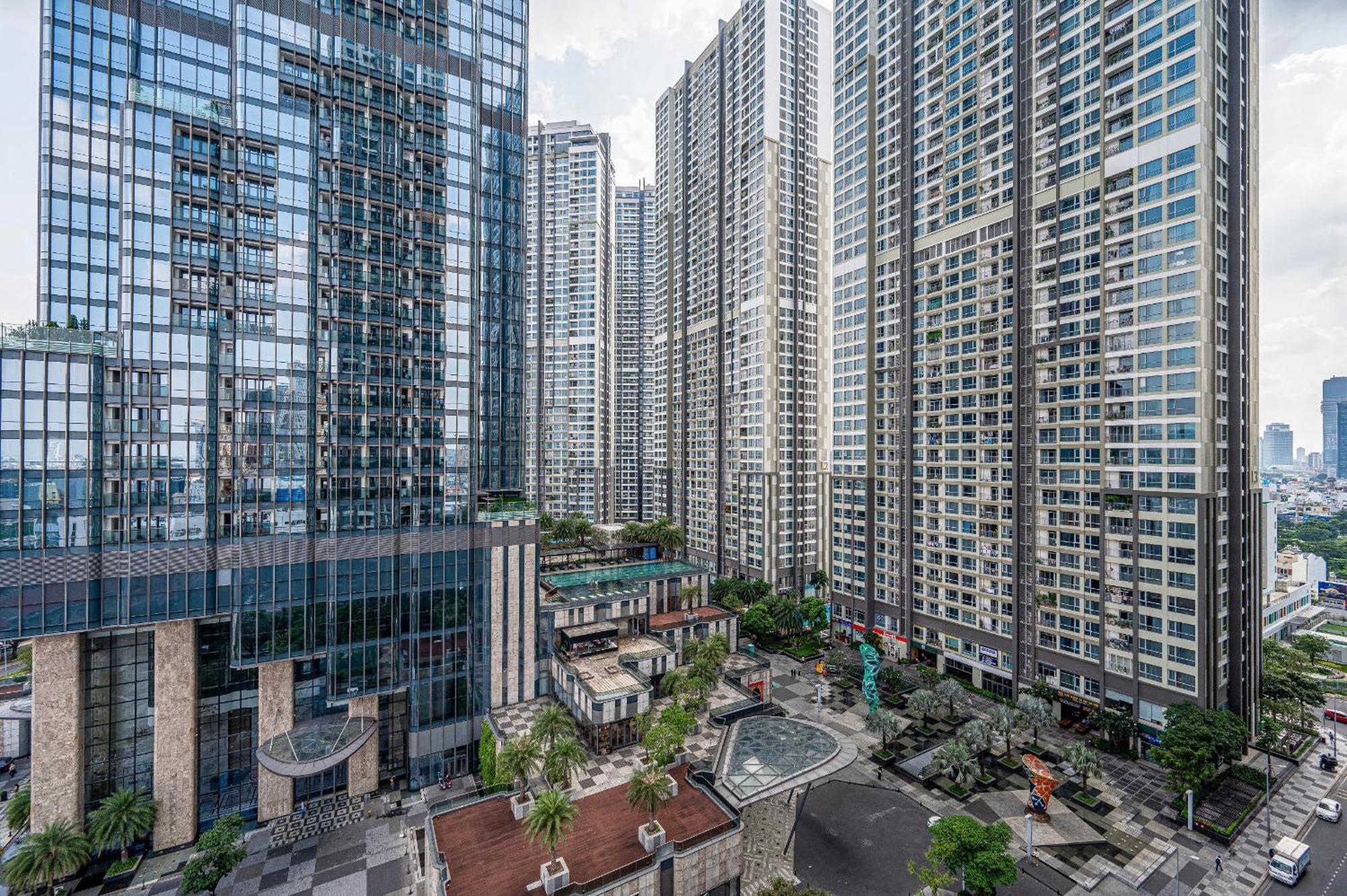 Vinhomes Landmark Luxury Apartment By Navie Ho Chi Minh City Exterior photo